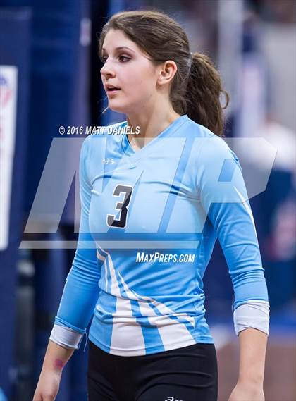 Thumbnail 1 in Montrose vs. Pueblo West (CHSAA 4A Playoff) photogallery.
