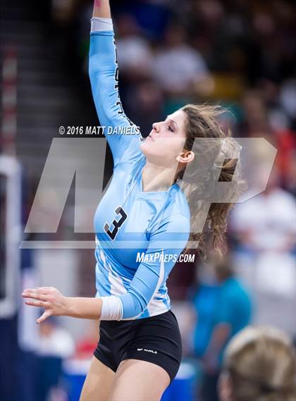 Thumbnail 2 in Montrose vs. Pueblo West (CHSAA 4A Playoff) photogallery.