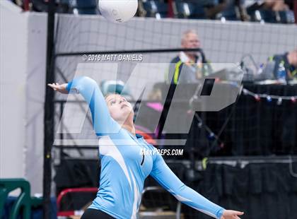 Thumbnail 2 in Montrose vs. Pueblo West (CHSAA 4A Playoff) photogallery.