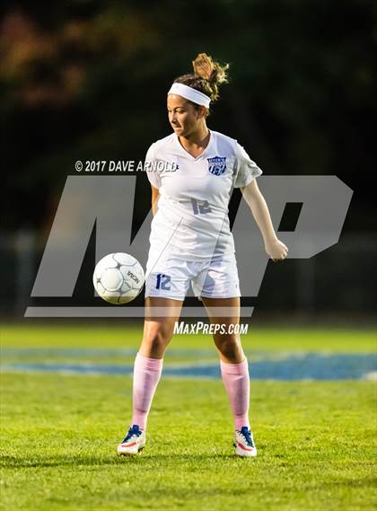 Thumbnail 3 in Deering @ Kennebunk photogallery.