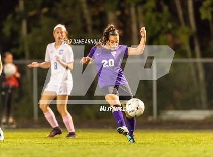Thumbnail 3 in Deering @ Kennebunk photogallery.