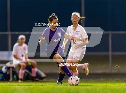 Thumbnail 2 in Deering @ Kennebunk photogallery.