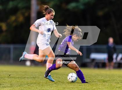 Thumbnail 3 in Deering @ Kennebunk photogallery.