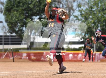 Thumbnail 1 in El Modena vs. Beckman (Alan Dugard Classic) photogallery.