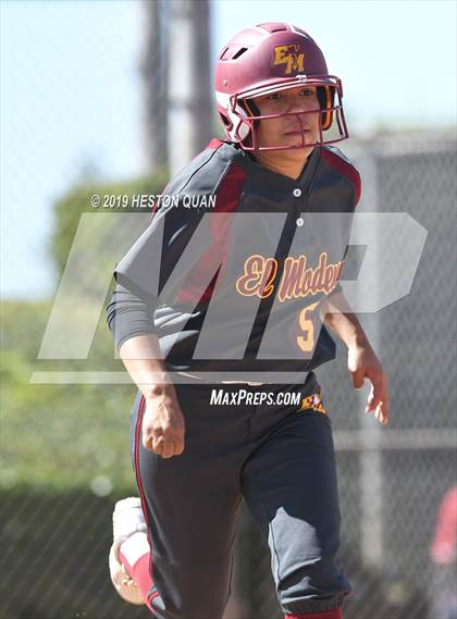 Thumbnail 3 in El Modena vs. Beckman (Alan Dugard Classic) photogallery.