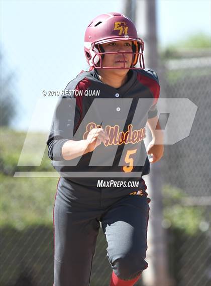 Thumbnail 2 in El Modena vs. Beckman (Alan Dugard Classic) photogallery.