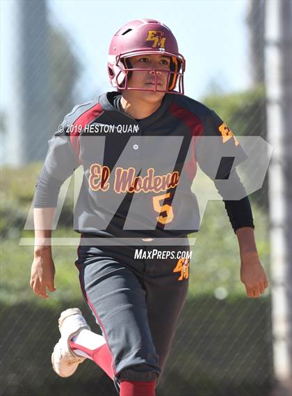 Thumbnail 1 in El Modena vs. Beckman (Alan Dugard Classic) photogallery.