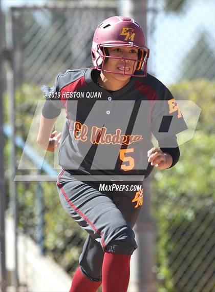 Thumbnail 3 in El Modena vs. Beckman (Alan Dugard Classic) photogallery.