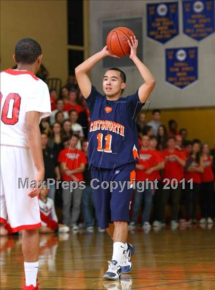 Thumbnail 1 in Chatsworth vs. Harvard-Westlake (CIF SoCal Regional D3 Playoffs) photogallery.