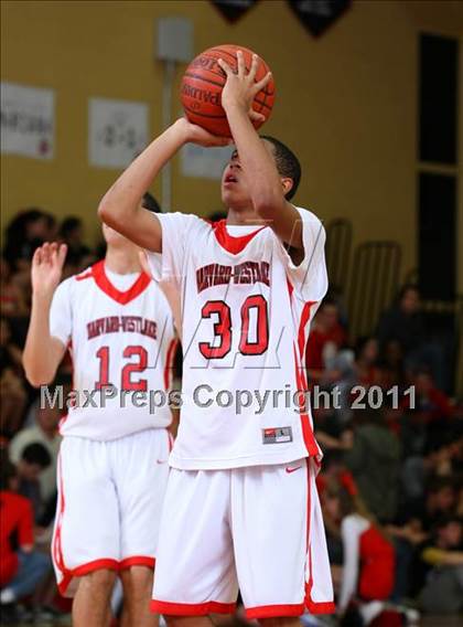 Thumbnail 2 in Chatsworth vs. Harvard-Westlake (CIF SoCal Regional D3 Playoffs) photogallery.