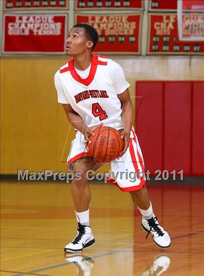 Thumbnail 3 in Chatsworth vs. Harvard-Westlake (CIF SoCal Regional D3 Playoffs) photogallery.