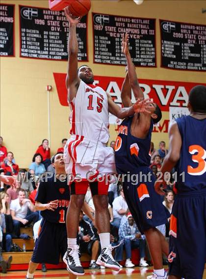 Thumbnail 3 in Chatsworth vs. Harvard-Westlake (CIF SoCal Regional D3 Playoffs) photogallery.