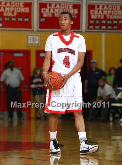 Thumbnail 3 in Chatsworth vs. Harvard-Westlake (CIF SoCal Regional D3 Playoffs) photogallery.