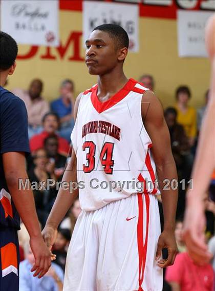 Thumbnail 2 in Chatsworth vs. Harvard-Westlake (CIF SoCal Regional D3 Playoffs) photogallery.