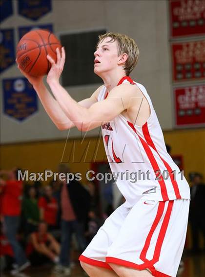 Thumbnail 2 in Chatsworth vs. Harvard-Westlake (CIF SoCal Regional D3 Playoffs) photogallery.