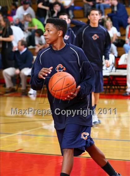 Thumbnail 2 in Chatsworth vs. Harvard-Westlake (CIF SoCal Regional D3 Playoffs) photogallery.
