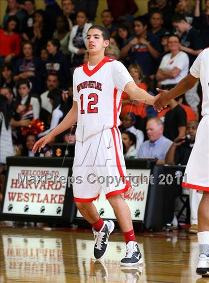 Thumbnail 2 in Chatsworth vs. Harvard-Westlake (CIF SoCal Regional D3 Playoffs) photogallery.