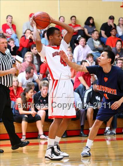Thumbnail 2 in Chatsworth vs. Harvard-Westlake (CIF SoCal Regional D3 Playoffs) photogallery.
