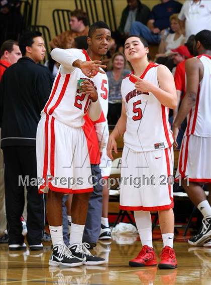 Thumbnail 2 in Chatsworth vs. Harvard-Westlake (CIF SoCal Regional D3 Playoffs) photogallery.