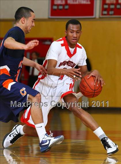 Thumbnail 1 in Chatsworth vs. Harvard-Westlake (CIF SoCal Regional D3 Playoffs) photogallery.