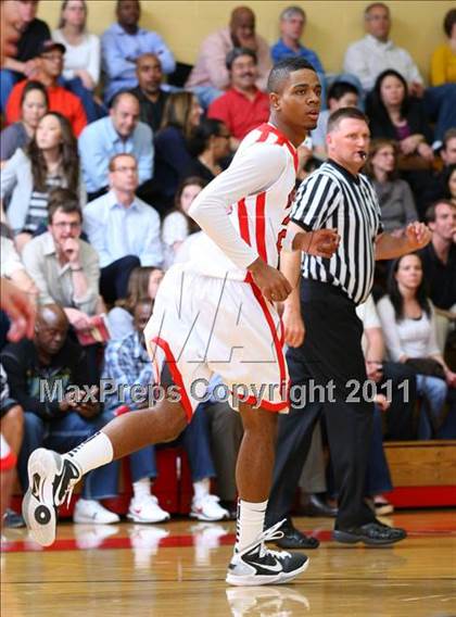 Thumbnail 2 in Chatsworth vs. Harvard-Westlake (CIF SoCal Regional D3 Playoffs) photogallery.