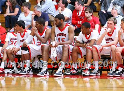 Thumbnail 3 in Chatsworth vs. Harvard-Westlake (CIF SoCal Regional D3 Playoffs) photogallery.