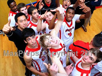 Thumbnail 2 in Chatsworth vs. Harvard-Westlake (CIF SoCal Regional D3 Playoffs) photogallery.