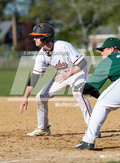 Thumbnail 1 in Carle Place vs East Rockaway (NYSPHSAA Sec 8 Class B Semifinal) photogallery.