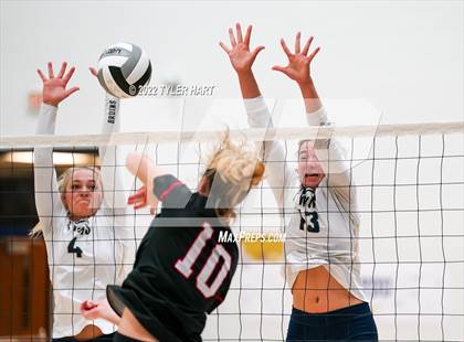 Thumbnail 1 in Center Grove @ Tri-West Hendricks photogallery.