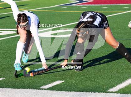 Thumbnail 3 in Longmeadow @ Nashoba (MIAA Division 2 Final) photogallery.
