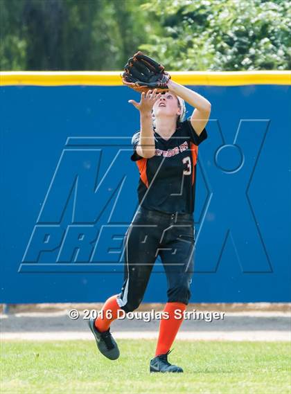 Thumbnail 2 in Notre Dame vs. Half Moon Bay (CIF CCS Division 3 Final) photogallery.