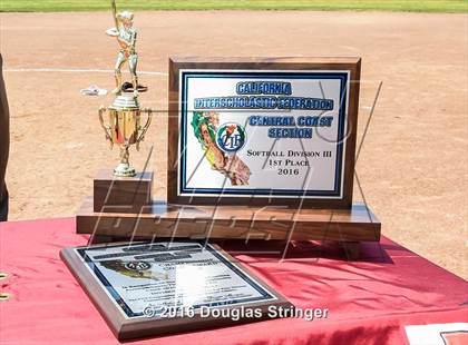 Thumbnail 1 in Notre Dame vs. Half Moon Bay (CIF CCS Division 3 Final) photogallery.