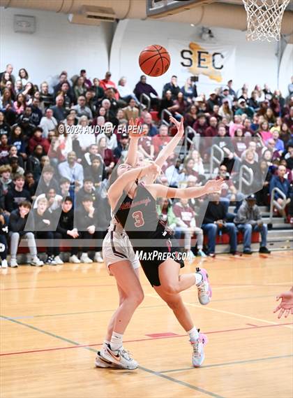 Thumbnail 1 in Morristown vs. Hillsborough (NJSIAA North Jersey Group 4 Semifinal) photogallery.