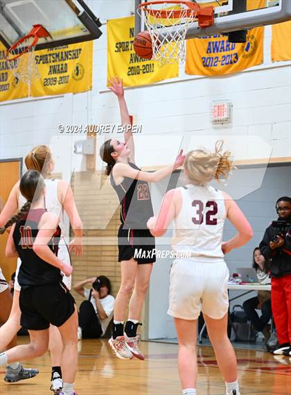 Thumbnail 3 in Morristown vs. Hillsborough (NJSIAA North Jersey Group 4 Semifinal) photogallery.