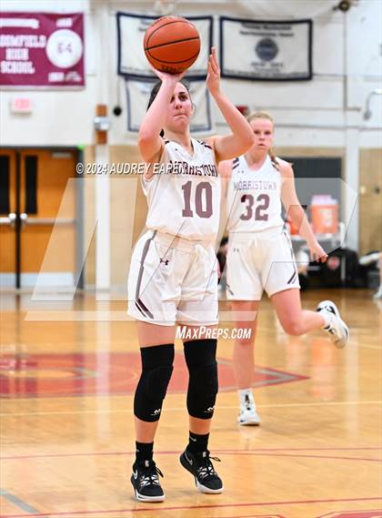 Thumbnail 2 in Morristown vs. Hillsborough (NJSIAA North Jersey Group 4 Semifinal) photogallery.