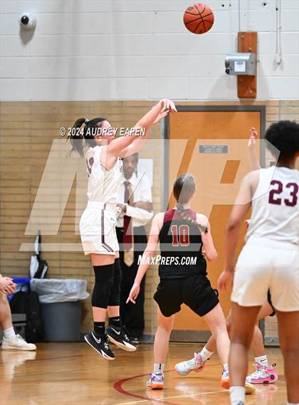 Thumbnail 2 in Morristown vs. Hillsborough (NJSIAA North Jersey Group 4 Semifinal) photogallery.