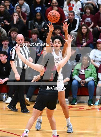 Thumbnail 1 in Morristown vs. Hillsborough (NJSIAA North Jersey Group 4 Semifinal) photogallery.