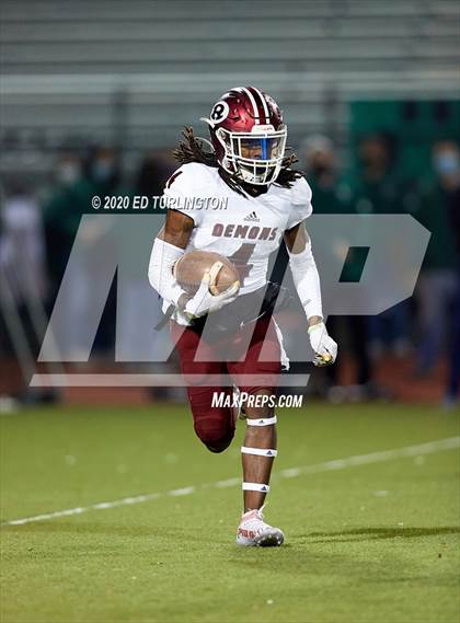 Thumbnail 2 in Warner Robins @ Blessed Trinity (GHSA AAAAA Quarterfinal) photogallery.