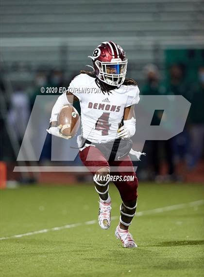 Thumbnail 3 in Warner Robins @ Blessed Trinity (GHSA AAAAA Quarterfinal) photogallery.