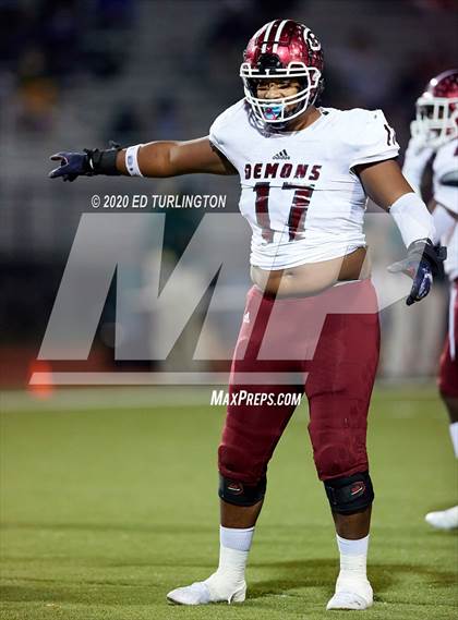 Thumbnail 2 in Warner Robins @ Blessed Trinity (GHSA AAAAA Quarterfinal) photogallery.