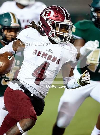 Thumbnail 3 in Warner Robins @ Blessed Trinity (GHSA AAAAA Quarterfinal) photogallery.