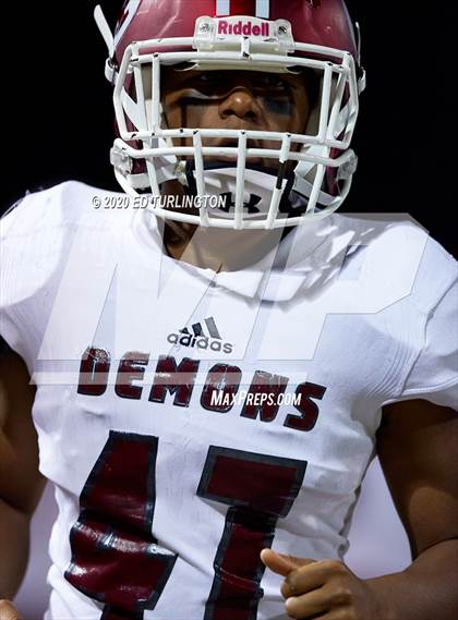 Thumbnail 2 in Warner Robins @ Blessed Trinity (GHSA AAAAA Quarterfinal) photogallery.