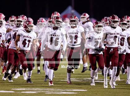 Thumbnail 3 in Warner Robins @ Blessed Trinity (GHSA AAAAA Quarterfinal) photogallery.