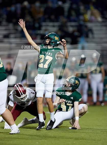 Thumbnail 3 in Warner Robins @ Blessed Trinity (GHSA AAAAA Quarterfinal) photogallery.