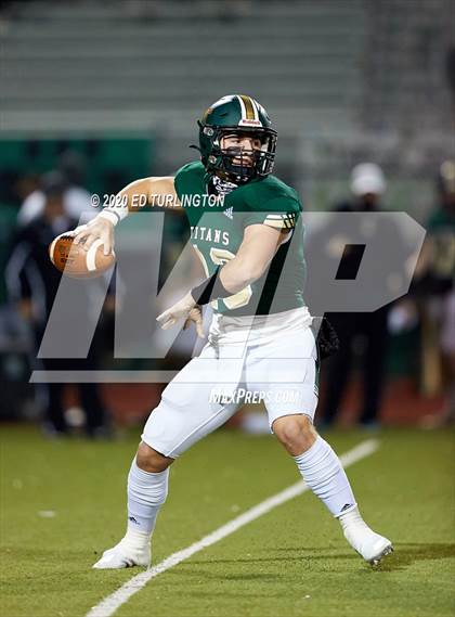 Thumbnail 2 in Warner Robins @ Blessed Trinity (GHSA AAAAA Quarterfinal) photogallery.