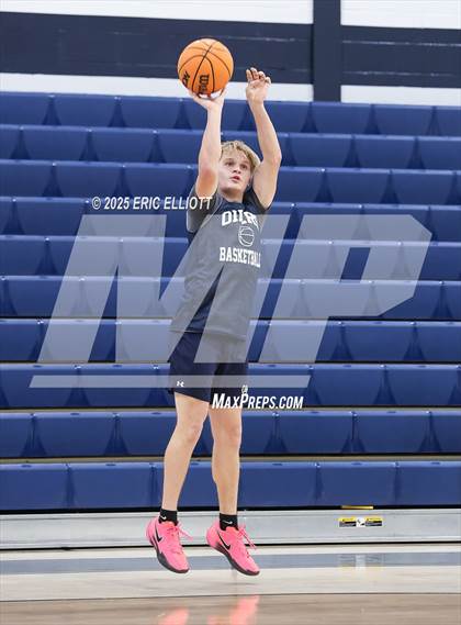 Thumbnail 2 in Oil City (Blue & White Scrimmage) photogallery.