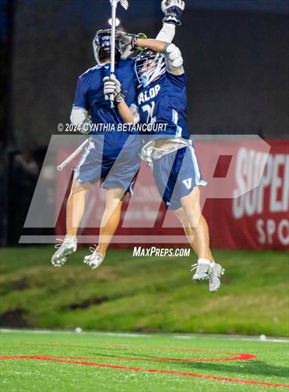 Thumbnail 3 in Valor Christian vs Arapahoe (CHSAA 5A Final) photogallery.