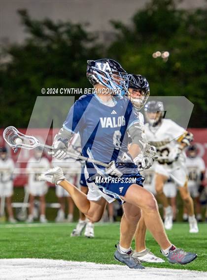 Thumbnail 3 in Valor Christian vs Arapahoe (CHSAA 5A Final) photogallery.
