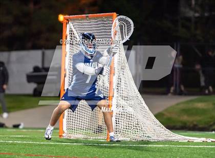 Thumbnail 2 in Valor Christian vs Arapahoe (CHSAA 5A Final) photogallery.
