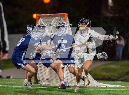 Thumbnail 2 in Valor Christian vs Arapahoe (CHSAA 5A Final) photogallery.